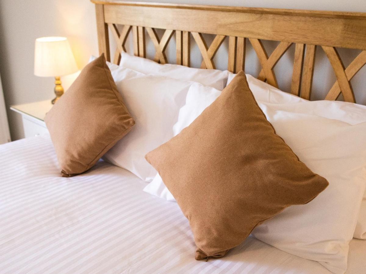 Pengelly Farmhouse B&B Труро Экстерьер фото
