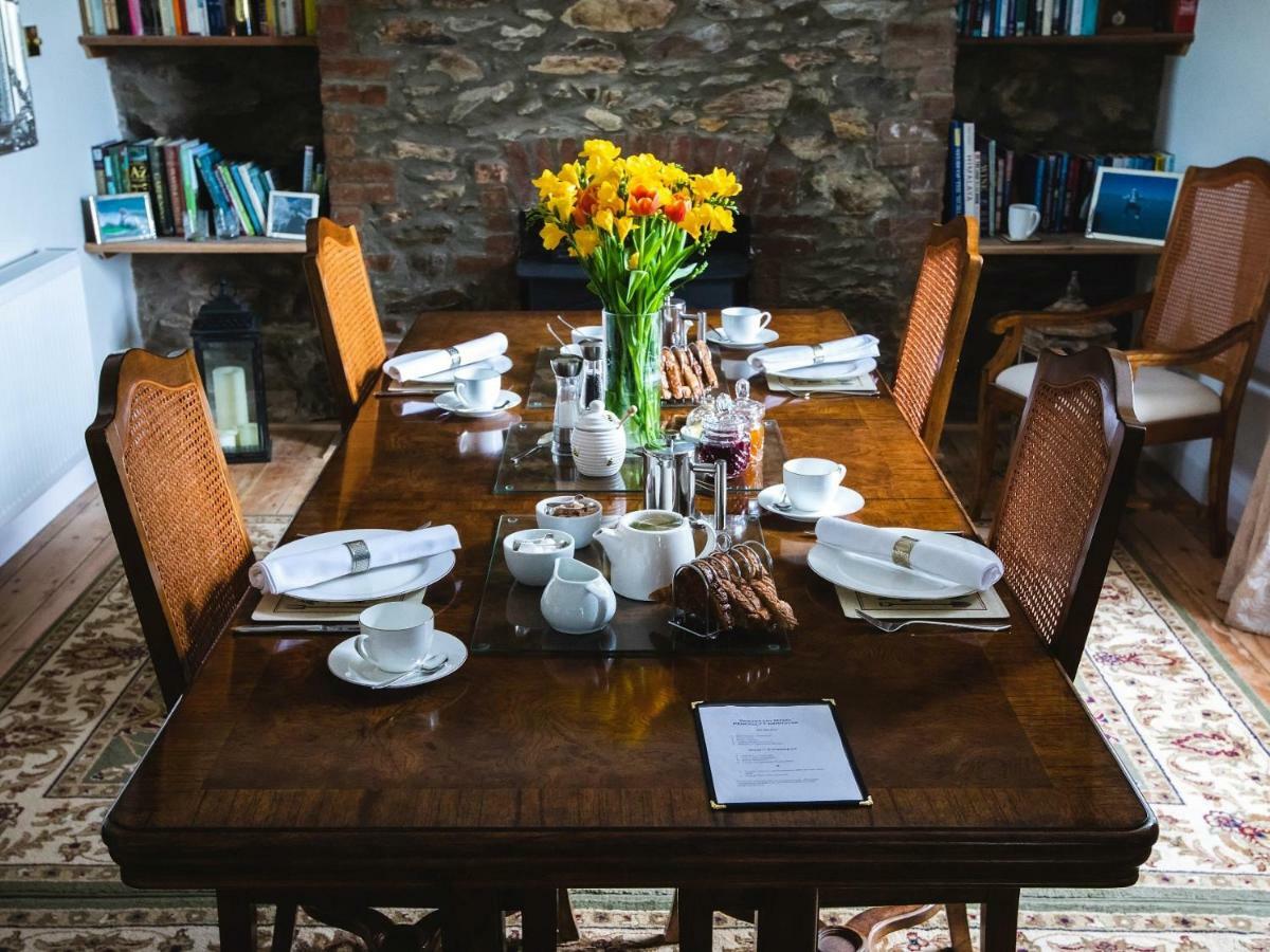 Pengelly Farmhouse B&B Труро Экстерьер фото